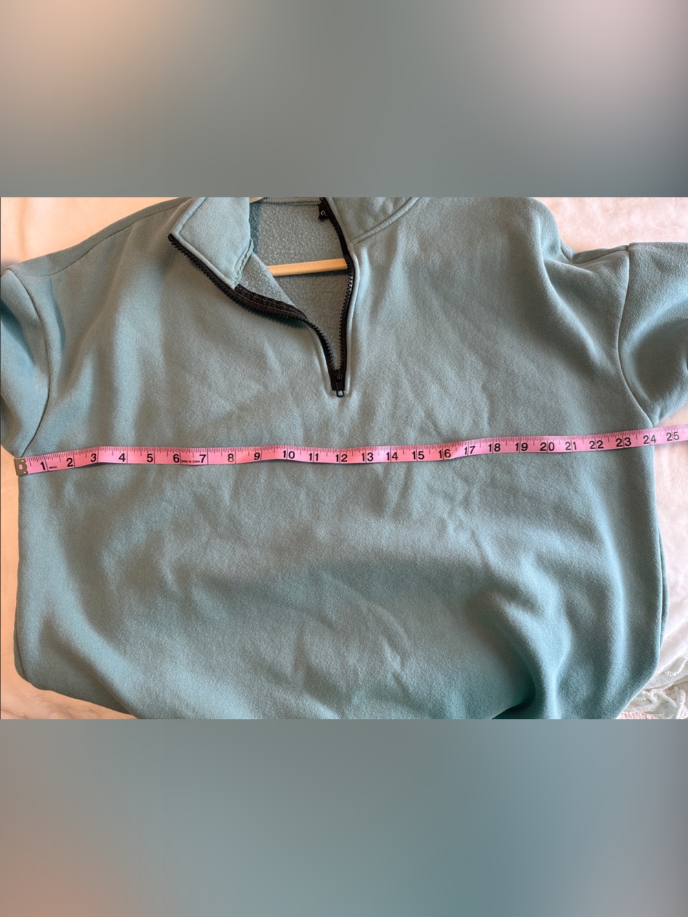 Women’s Fleece Jogger Set in Sage Green - Picture 13 of 14